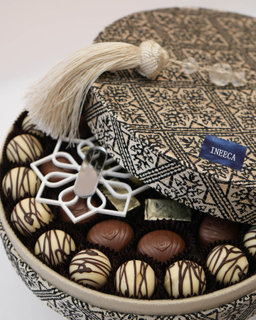 Fabric Food Storage Tassel Box