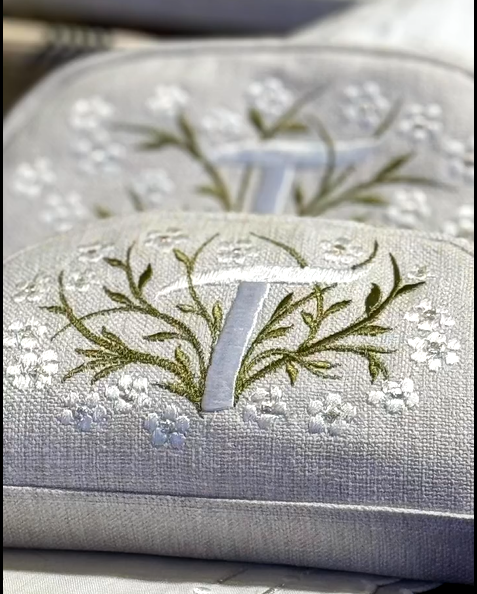 linen cosmetic bag (1)