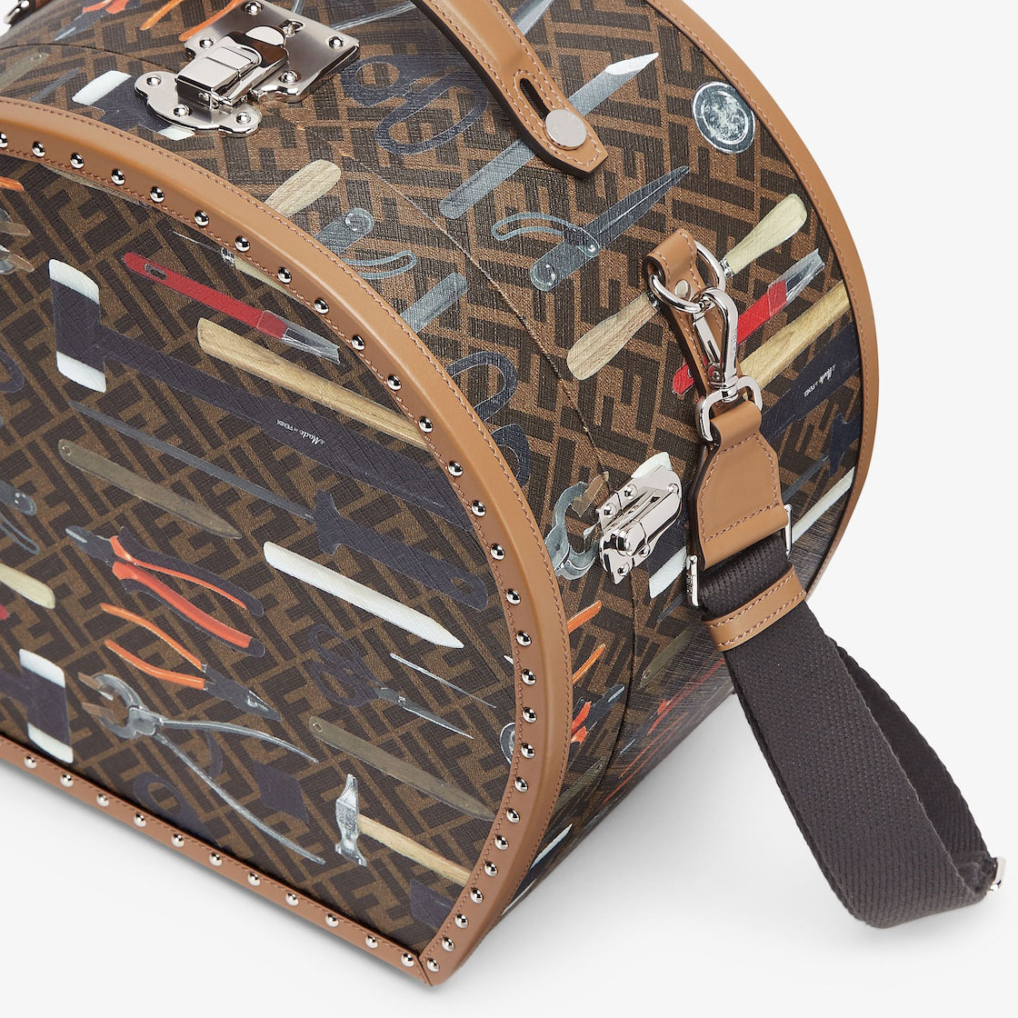 round hat box 3