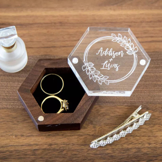 Customized Logo Mini Retro Portable Transparent Acrylic Cover Hexagonal Wedding Earrings Ring Storage Box With Wooden Base