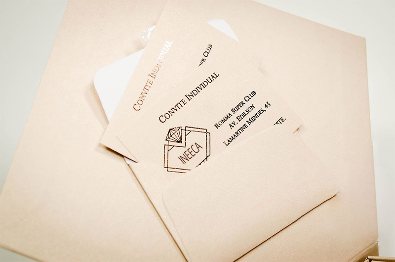 Convite Formato Diamante Luxury Custom Wedding Invitation Luxury Paper Box Pearls Rose Gold Hot Stamping Cardboard Handmade Box 