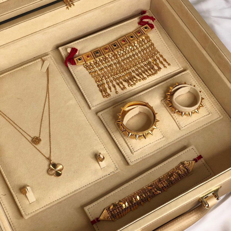 Luxury Leather Jewelry Suitcase Storage Box Soft Fabric Roll Pouches Wooden Jewelry Organizer Roll Earring Ring Pendant Gift Box