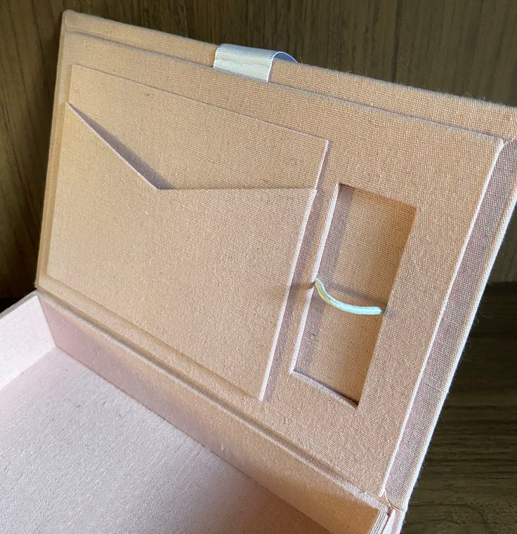 Personalized Linen Photo Souvenir Packaging Box Flip Photo Box with Bow Ribbon Organizer Storage Photo Usb Gift Box