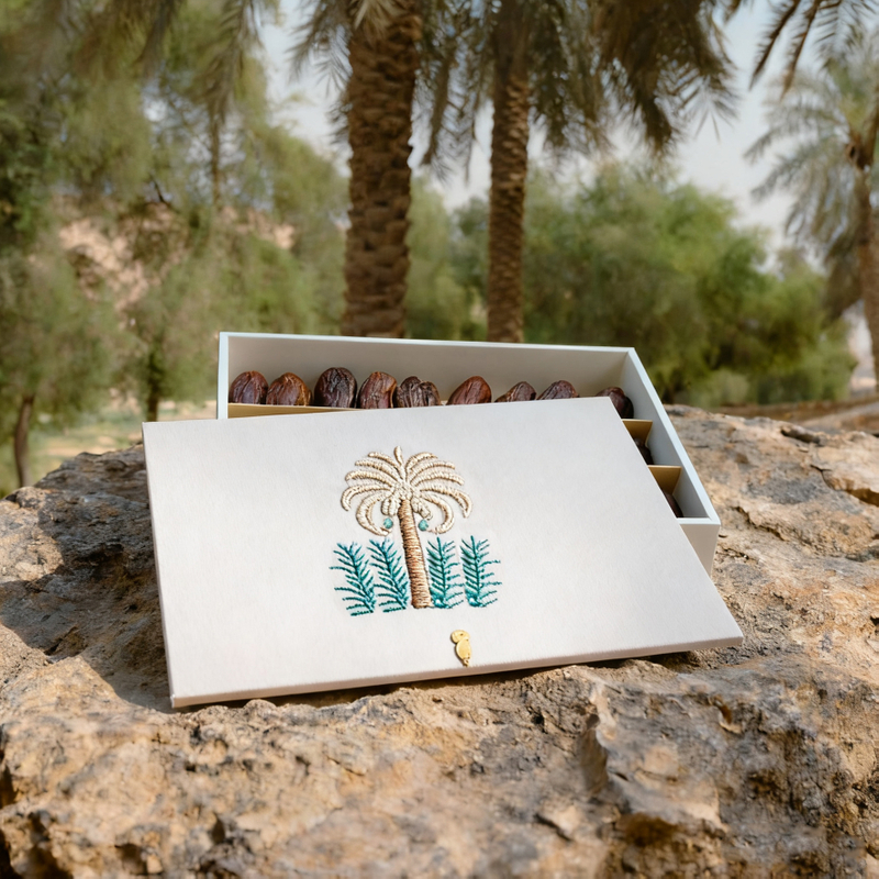 Palm Embroidered Dates Box with Dividers