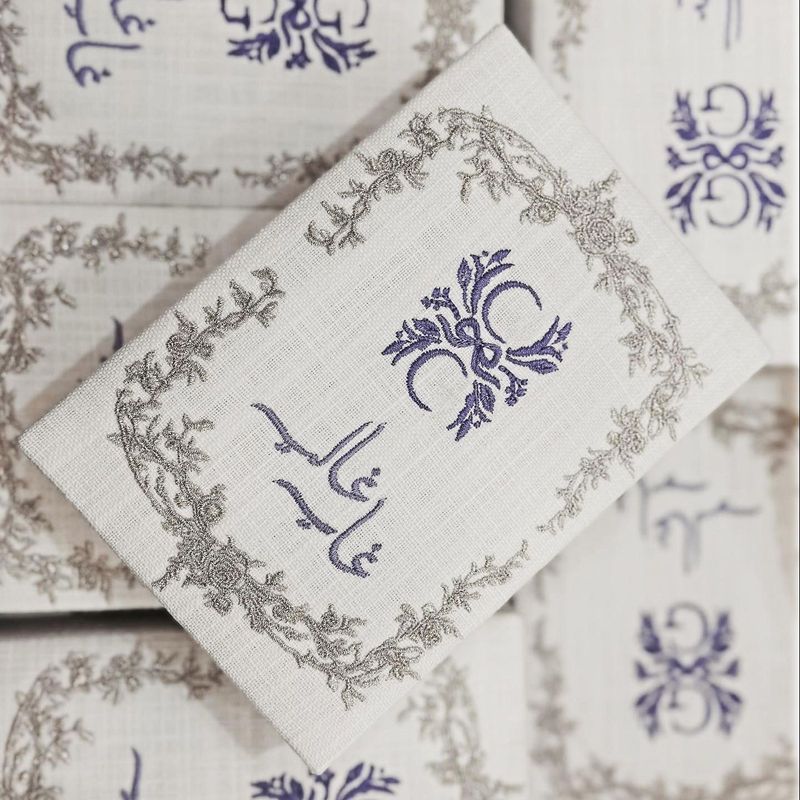 Handmade Square White Perfume Gift Box Packaging Fabric Cardboard Box Magnetic Perfume Bottle Sample Box With Embroidered Cover