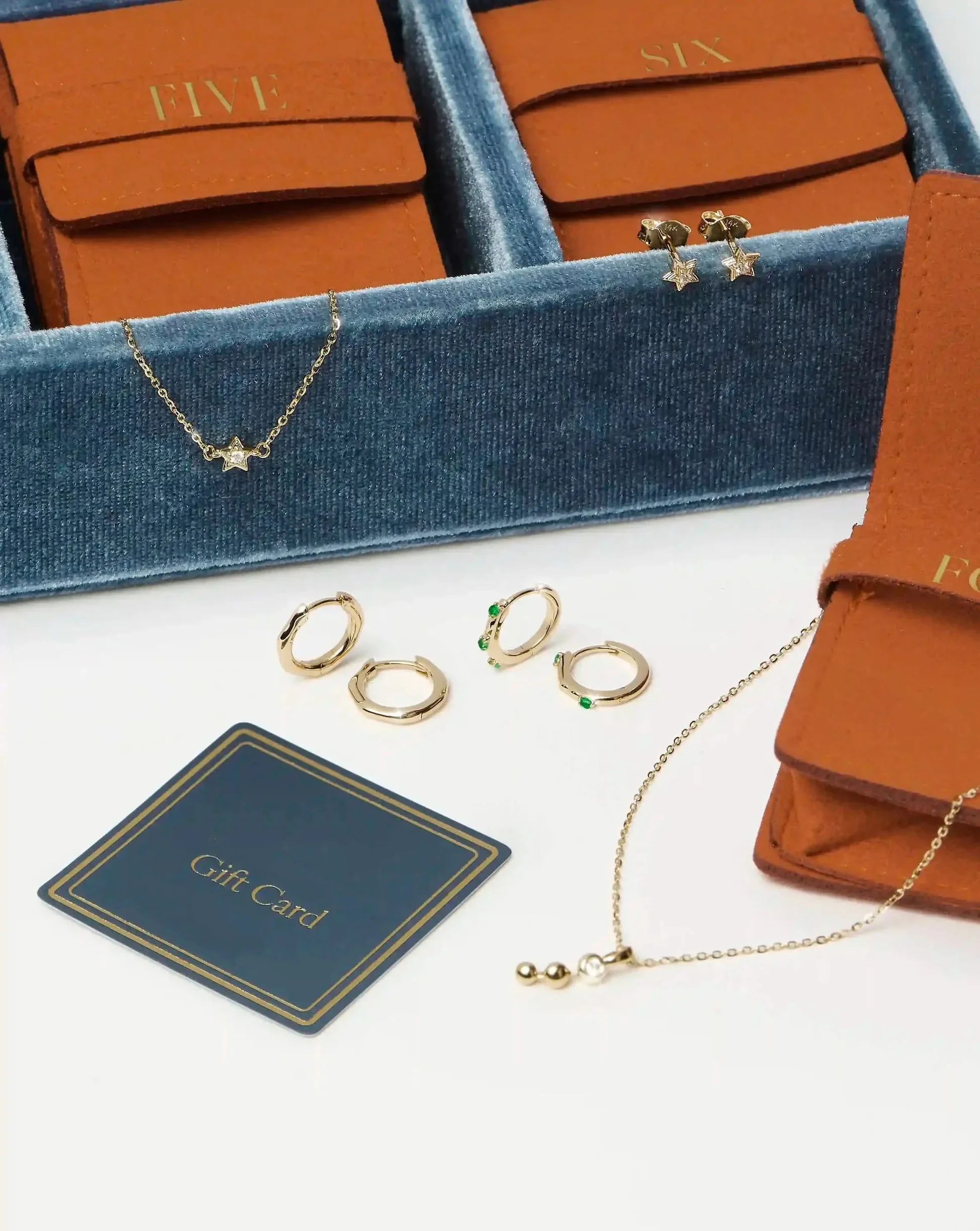 velvet jewelry box (1)