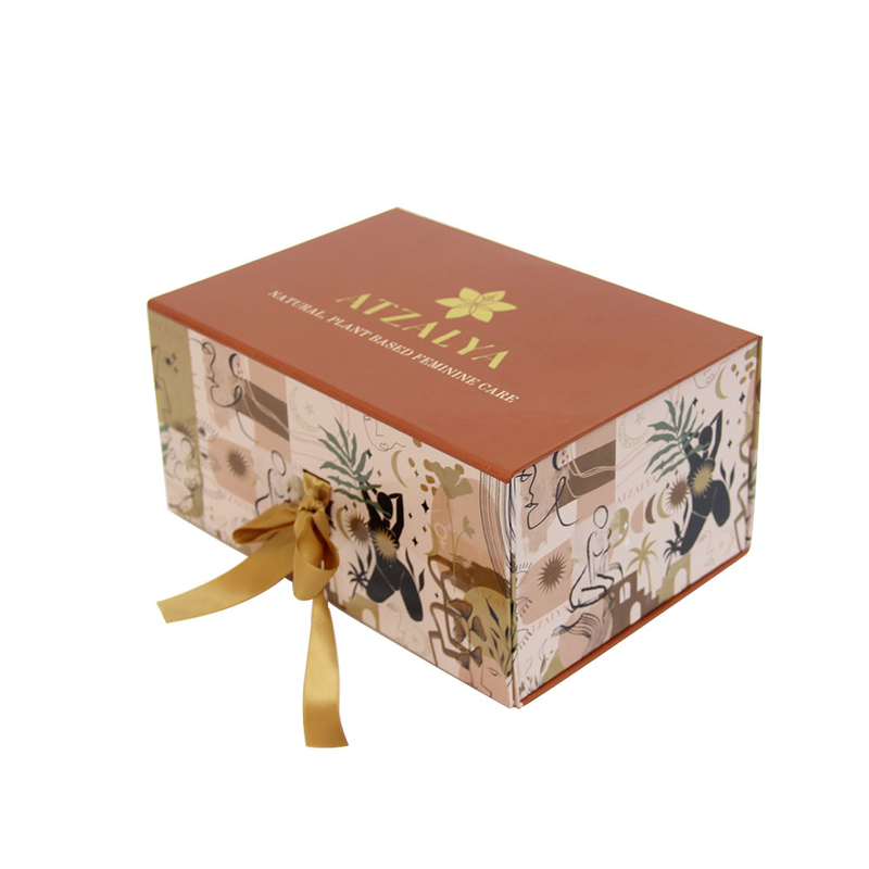 Custom Paper Folding Apparel Gift Boxes for Packaging Clothes with Ribbon Luxury Clothing Packaging Box for Overcoat
