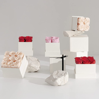 Fancy Wholesale Custom Square Rose Flower Gift Packaging Box High Quality Preserved Flower Box with Handle