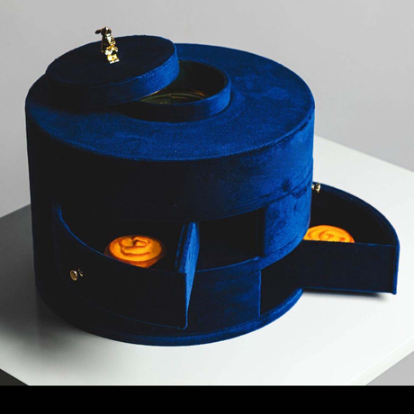Brand Custom Round Dessert Candy Chocolate Mooncake Box Packaging Drawer Luxury Velvet Valentine's Day Food Gift Box