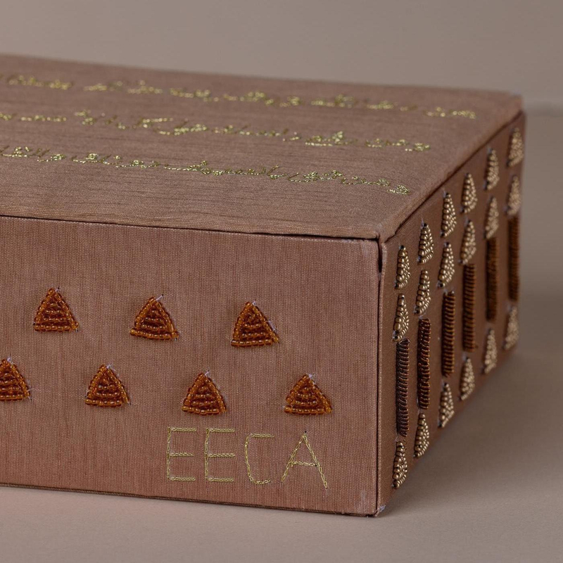 Luxury Beaded Decorative Candy Storage Box Fabric Embroidered Date Box Packaging Ramadan Chocolate Dates Gift Boxes with Ribbon