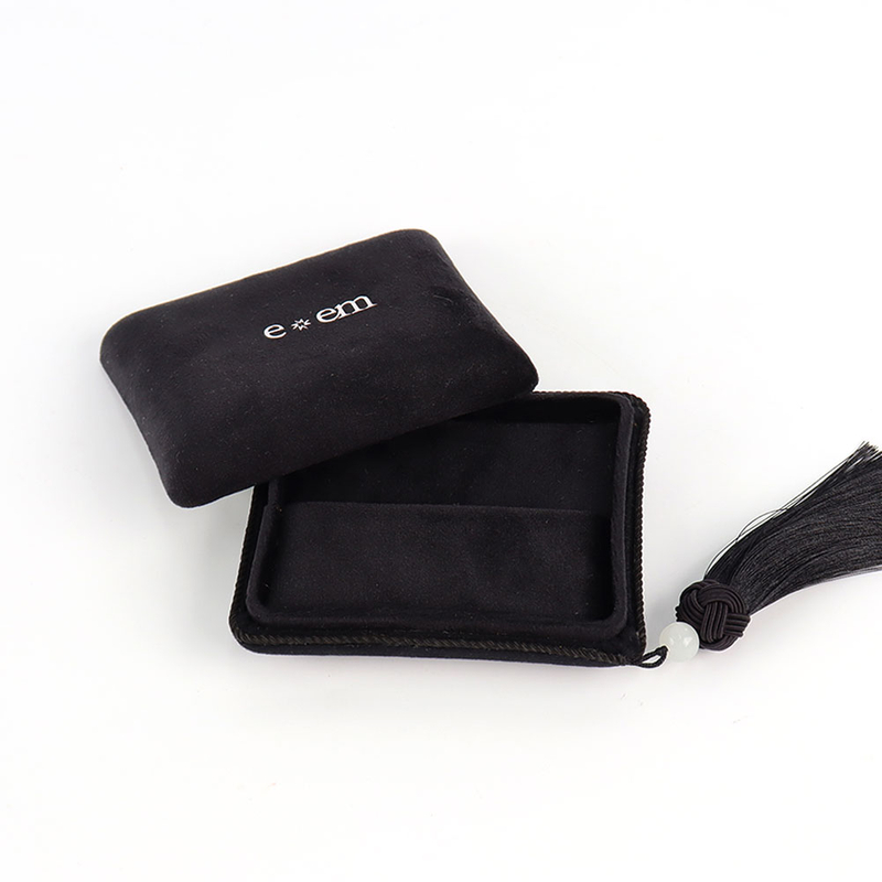 Custom Logo Luxury Gift Suede Velvet Travel Bracelet Jewelry Box Packaging Organizer Black Velvet Ring Jewelry Box with Tassel