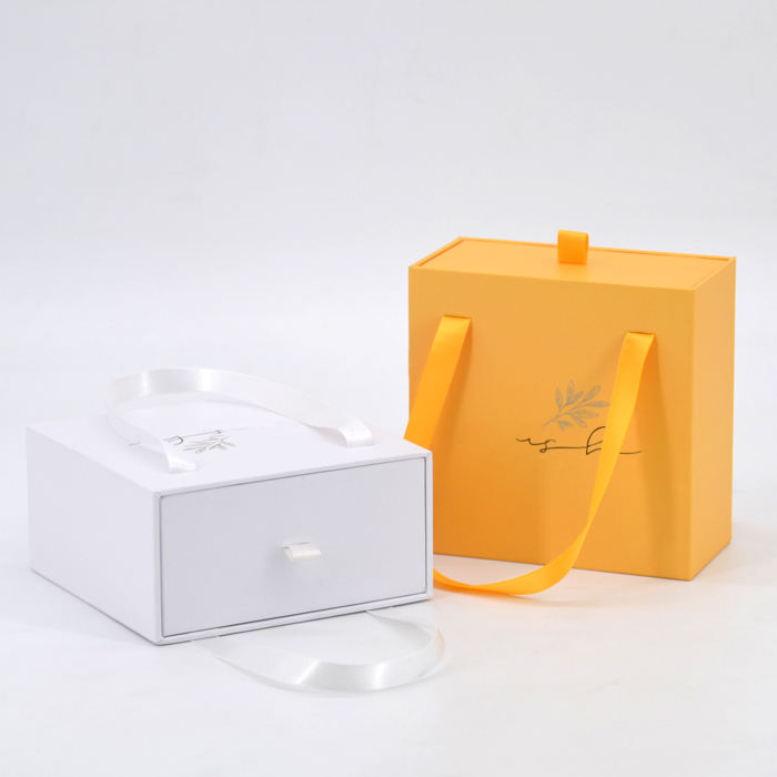 Design Luxury Personalized Logo Necklace Earrings Ring Jewelry Packaging Box Cardboard Bulk Drawer Slide Jewelry Box