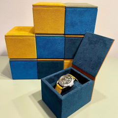 Custom Velvet Clamshell Magnet Flap Cardboard Watch Bracelet Jewelry Gift Set Packaging Box with Pillow Insert