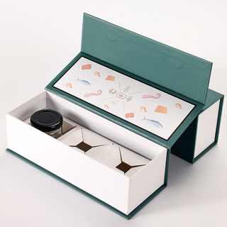 Luxury Paper Cardboard Honey Jar Bottle Packaging Black Elegant Magnetic Honey Box Honey Sachet Glass Jar Packing Gift Box