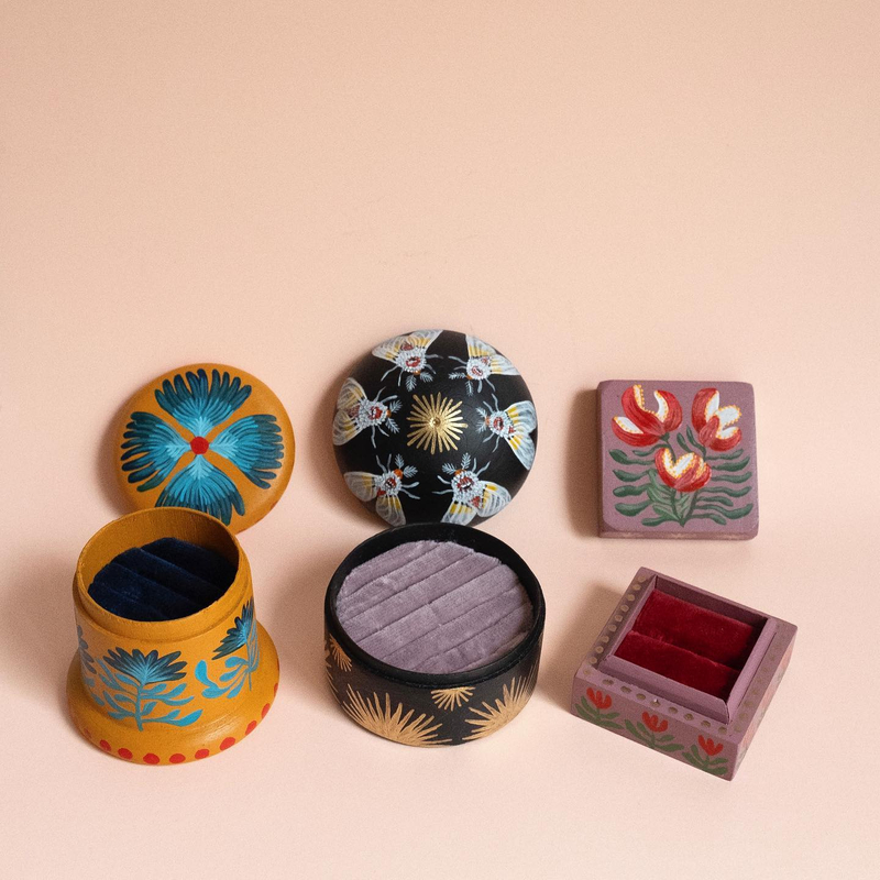Vintage Wooden Ring Jewelry Box Earrings Organizer with Velvet Insert Ink Painting Personalized Earring Jewelry Boxes Packaging