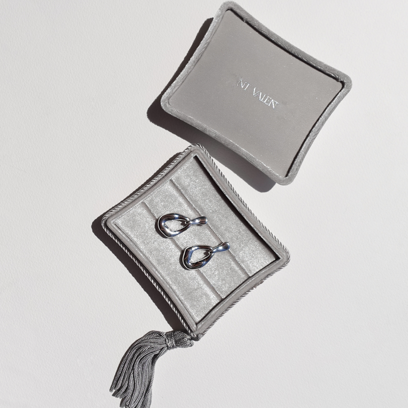  Pistachio Green Jewelry Box Luxury Custom Earring Organizer Box Packaging Ring Roll Display Silk Velvet Jewelry Box with Tassel