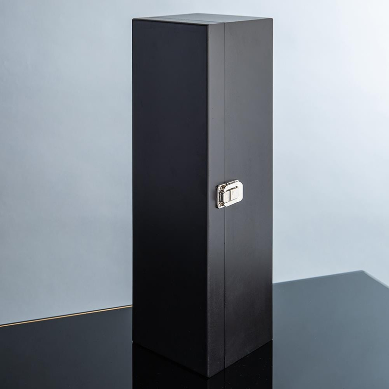 Black Wooden Wine Box Packaging 