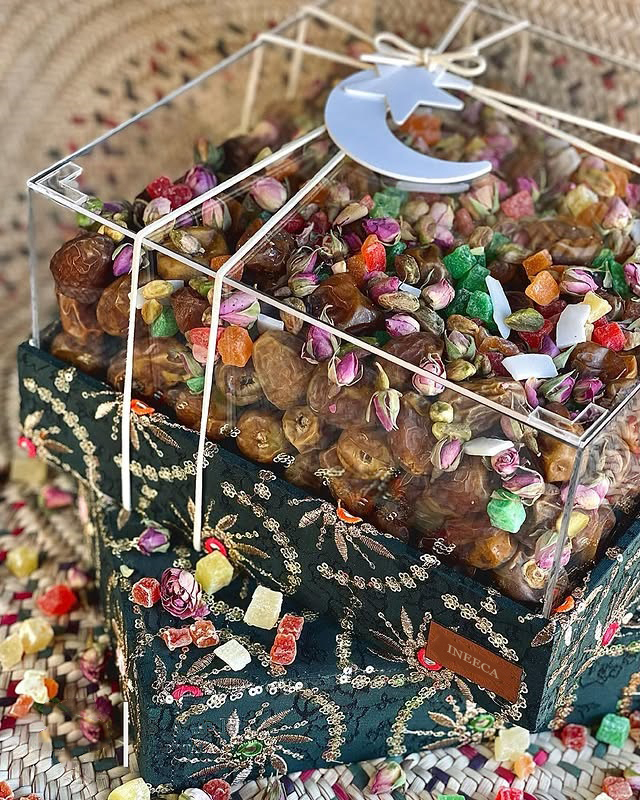 Acrylic Fabric Candy Box Hand Embroidery Plastic Ramadan Chocolate Packaging Kids Baby Party Dessert Birthday Cake Gift Box