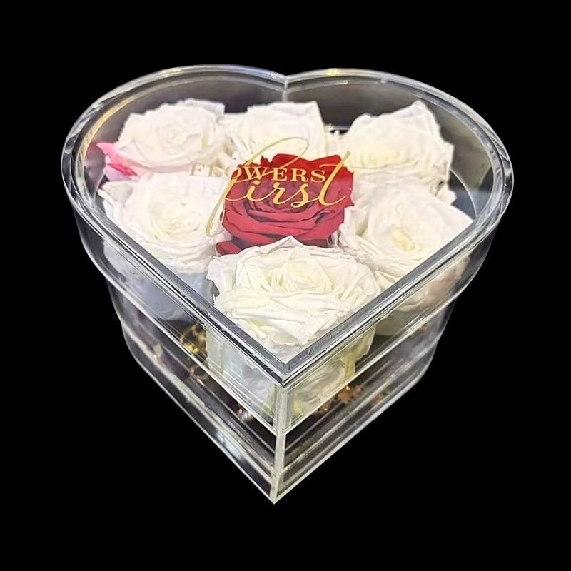 Luxury heart shape clear acrylic flowers gift box transparent preserved rose packaging flower box for Valentine's Day wedding