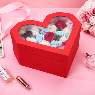 New arrival paper cardboard empty heart shape wedding rose soap flowers and chocolate gift packaging box with clear window