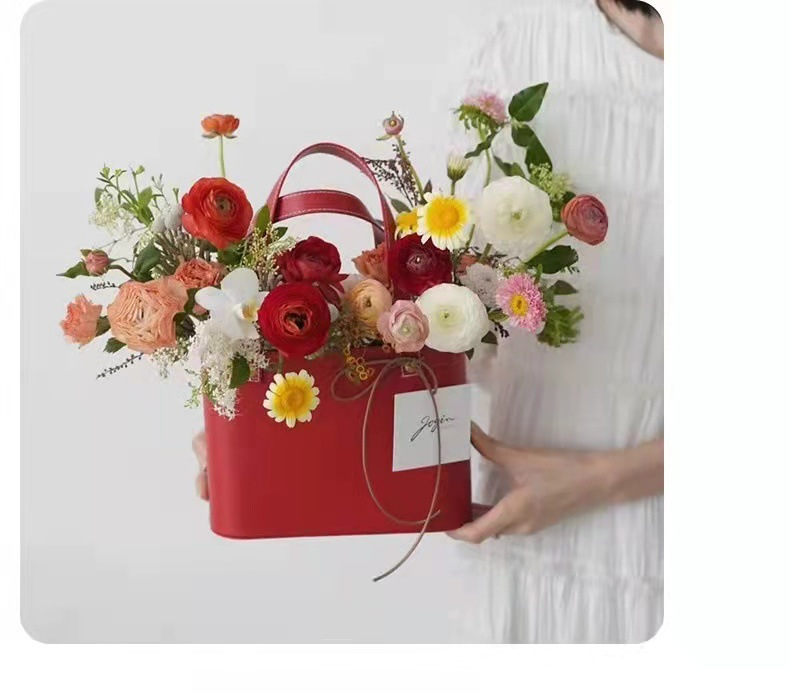 New Oval Leather Holding Bucket Christmas Flower Gift Box Round Portable Leather Basket Flower Arrangement Bucket Hand Gift Bag