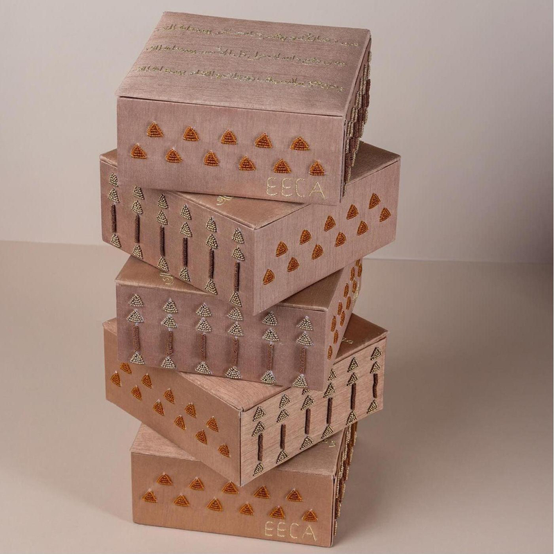 Luxury Beaded Decorative Candy Storage Box Fabric Embroidered Date Box Packaging Ramadan Chocolate Dates Gift Boxes with Ribbon