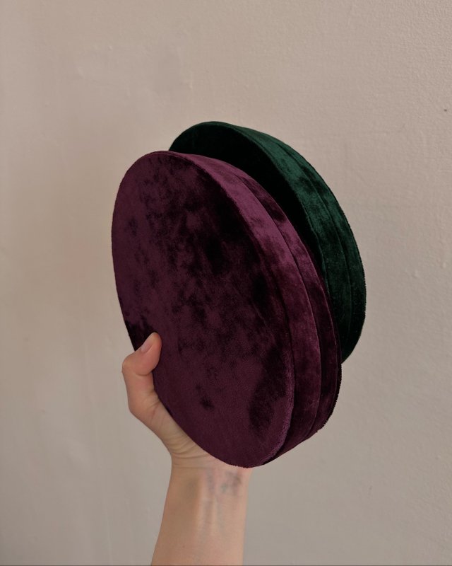 Oval Green Necklace Earrings Jewelry Box