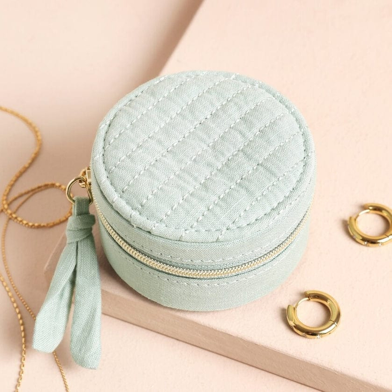 Blue Velvet Mini Travel Ring Box Includes Ring Rolls inside Custom Flowers Embroidery Logo Earrings Jewelry Boxes Packaging
