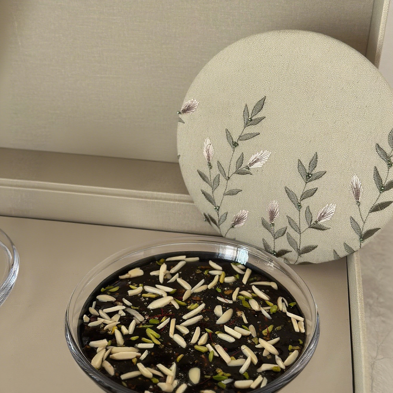 Luxury Leaves Embroidery Empty Food Chocolate Candy Box Square Flip Packaging Linen Decoration Dessert Dates Ramadan Gift Box