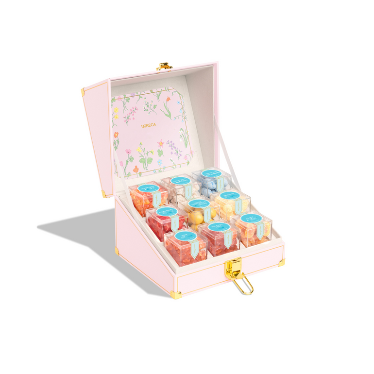 Portable Cardboard Birthday Candy Boxes 9 Small Square Acrylic Bonbons Suitcase Box Flip Paper Child Christmas Chocolate Box