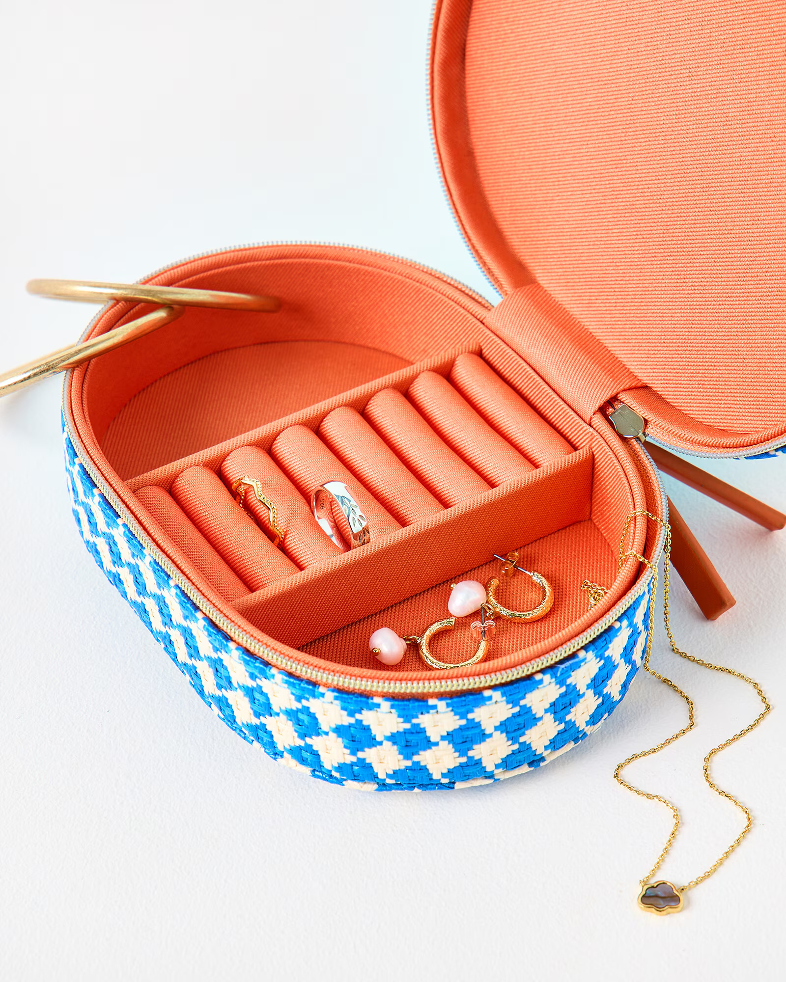 Never Untangle Again: The Jewelry Box Woven for Grace
