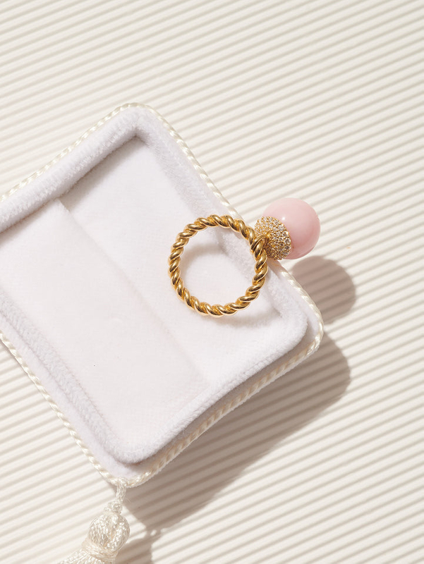 Ring Roll Jewelry Box Luxury Custom Earring Organizer Box Packaging High End Ring Display Silk Velvet Jewelry Box with Tassel