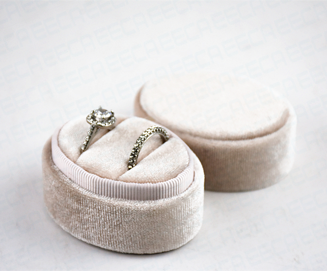oval ring boxes (3)