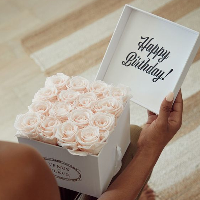 Custom Paper Flower Gift Box Square with Lid Preserved Soap Rose Boxes Flower Packaging for Valentine's Day Mother's Day