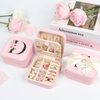 Customized 26 Letters Printed PU Leather Portable Travel Jewelry Organizer Boxes Mirror Ring Earrings Necklace Jewelry Storage Boxes