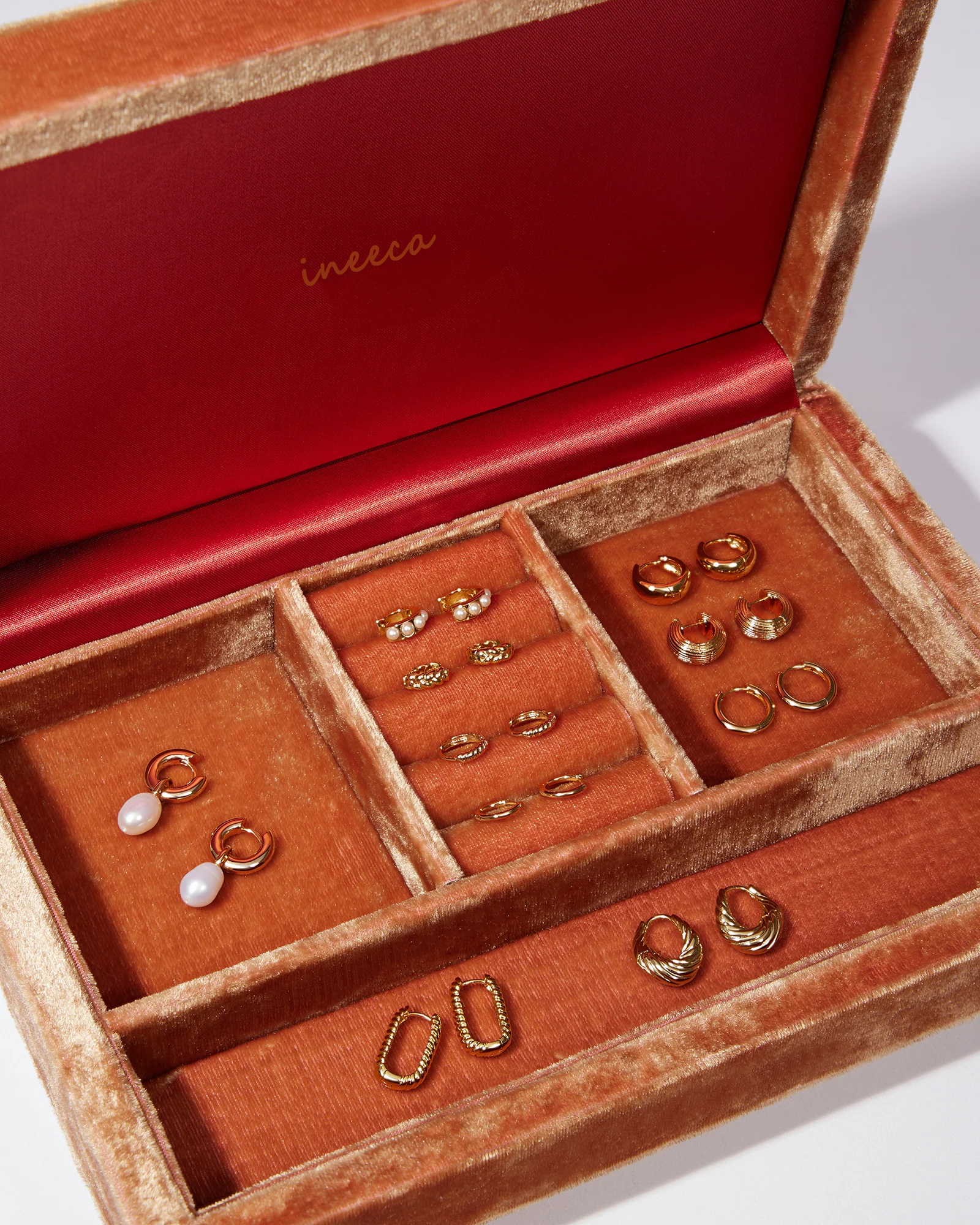 velvet Jewelry Box (1)