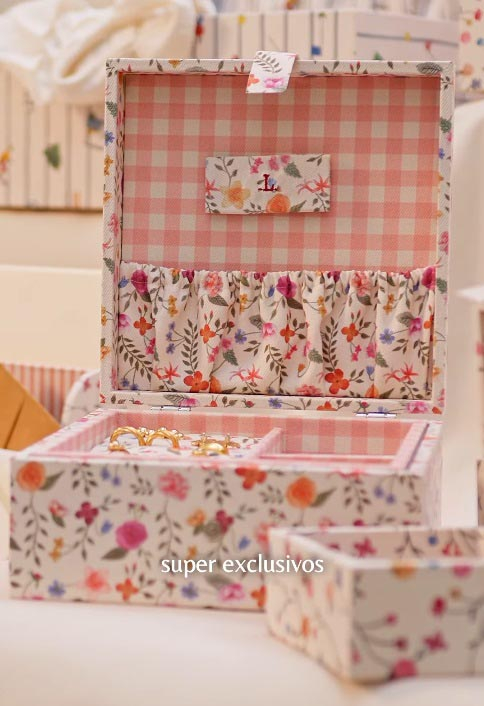 Fabric Flowers Jewelry Ring Earrings Necklace Box Packaging 