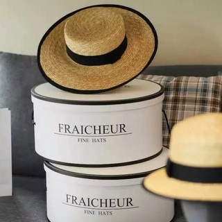 Luxury Design Round Hat Box for Topper Wholesalers in EECA
