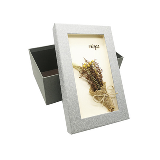 Lovely Cardboard Lid Custom Shaped Gift Packaging Christmas Gift Box for Lipstick 